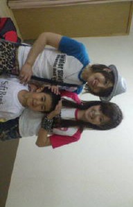 出番前に！ちびっ子と戯れちゃお